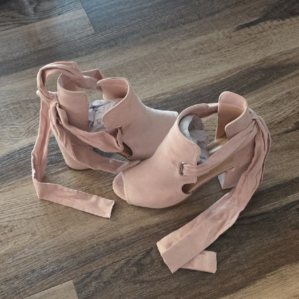 Elegant Pink Women's Peep-Toe Heels